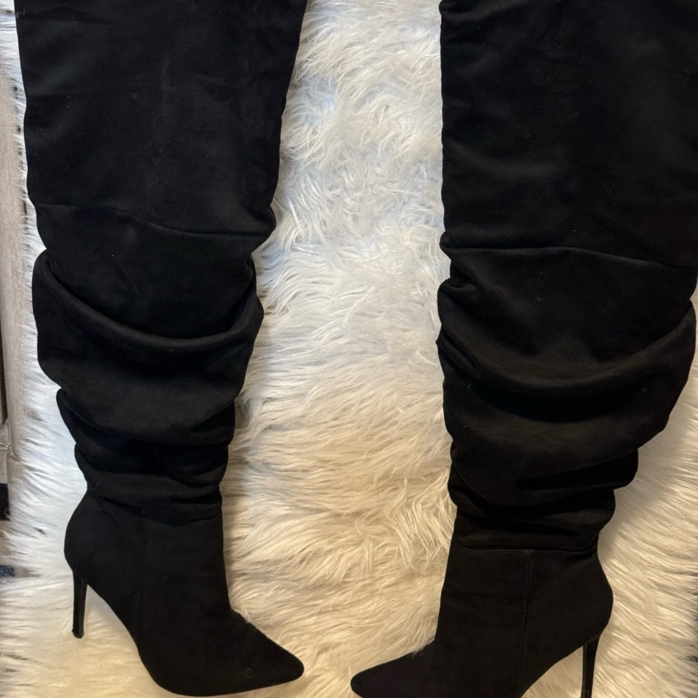 Black suede boots!